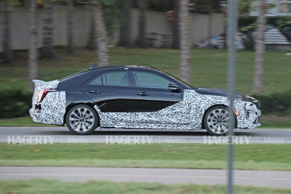 Cadillac CT4V side profile