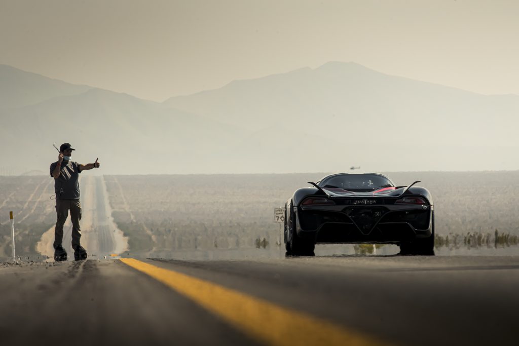 SSC Tuatara Production Car Speed Record thumbs up start