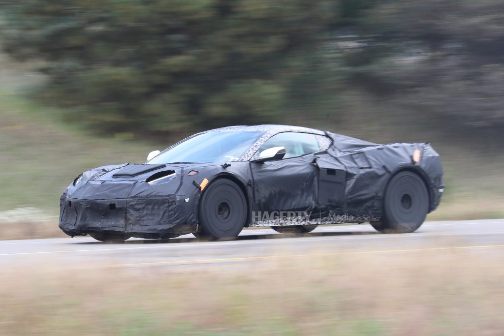 chevrolet c8 corvette z06 front three-quarter camo spy shot