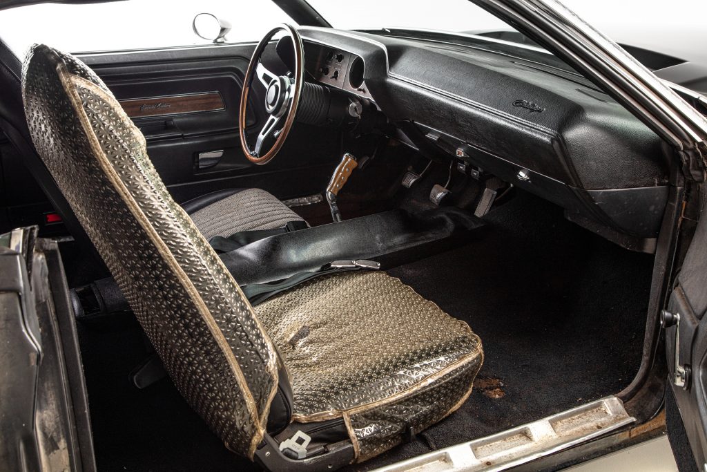 Challenger interior