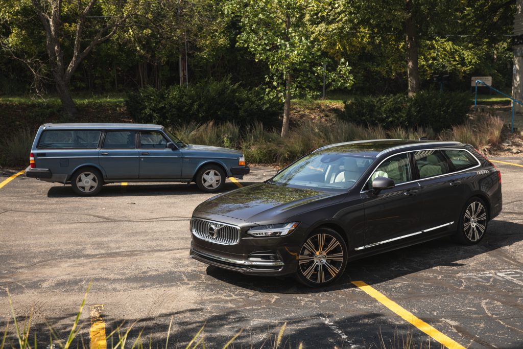 Volvo V90 front three-quarter with vintage retro wagon