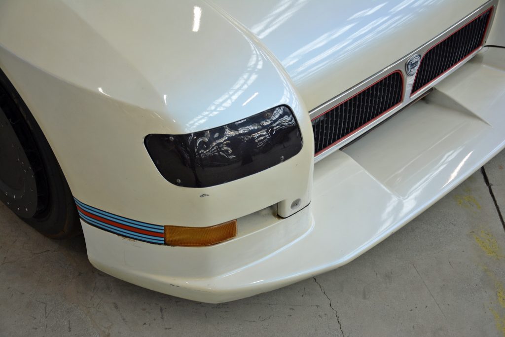 1988 lancia ecv front headlight detail