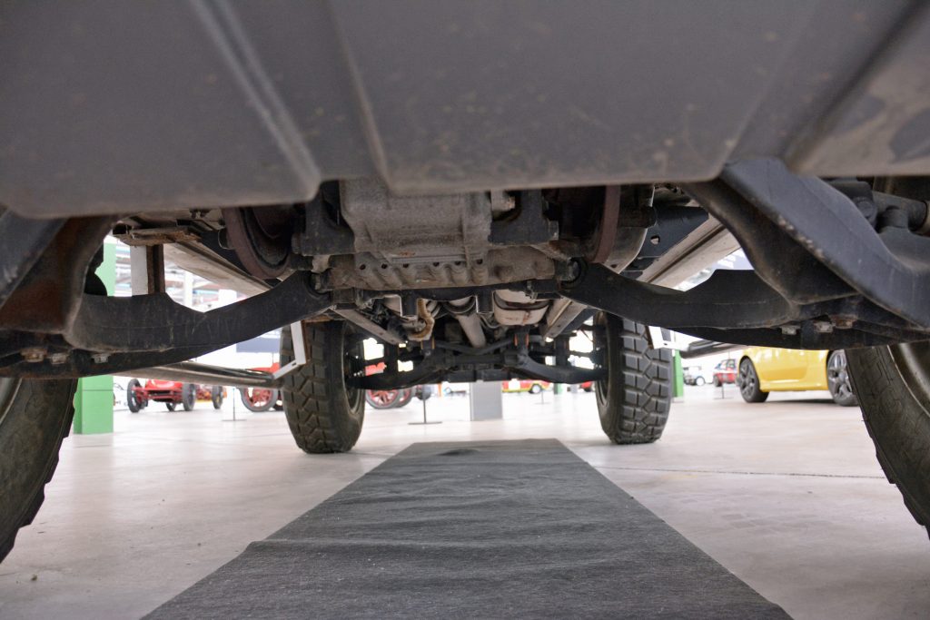 2005 fiat oltre underside