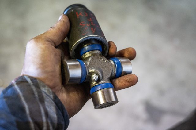 how to replace u joints without a press 26 003 Wrenchin Wednesday Driveshaft