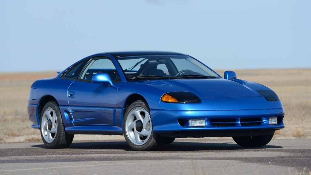 1992 Dodge Stealth RT Turbo front three-quarter