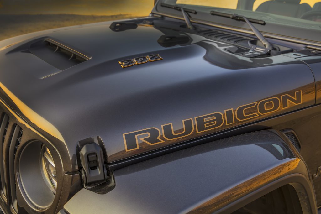 2021 Jeep Wrangler Rubicon 392 gray hood