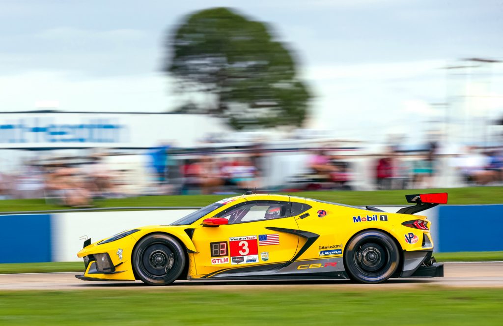 Chevrolet Corvette C8R side profile dynamic race action