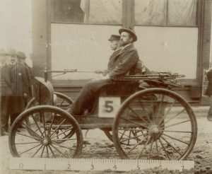 1895 Duryea Motor Wagon race car