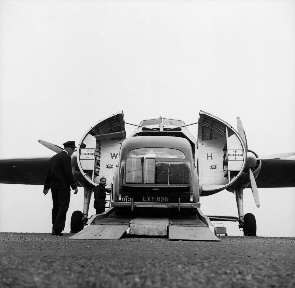 Ferryfield airport silver city airways plane loading car
