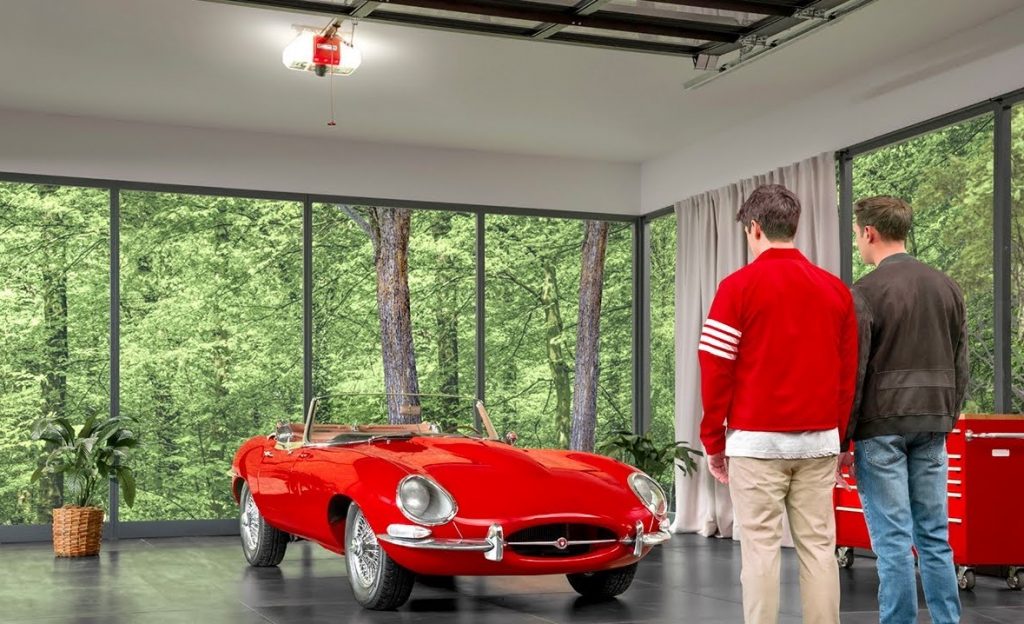 LiftMaster - Ferris Bueller commercial - Looking at the car