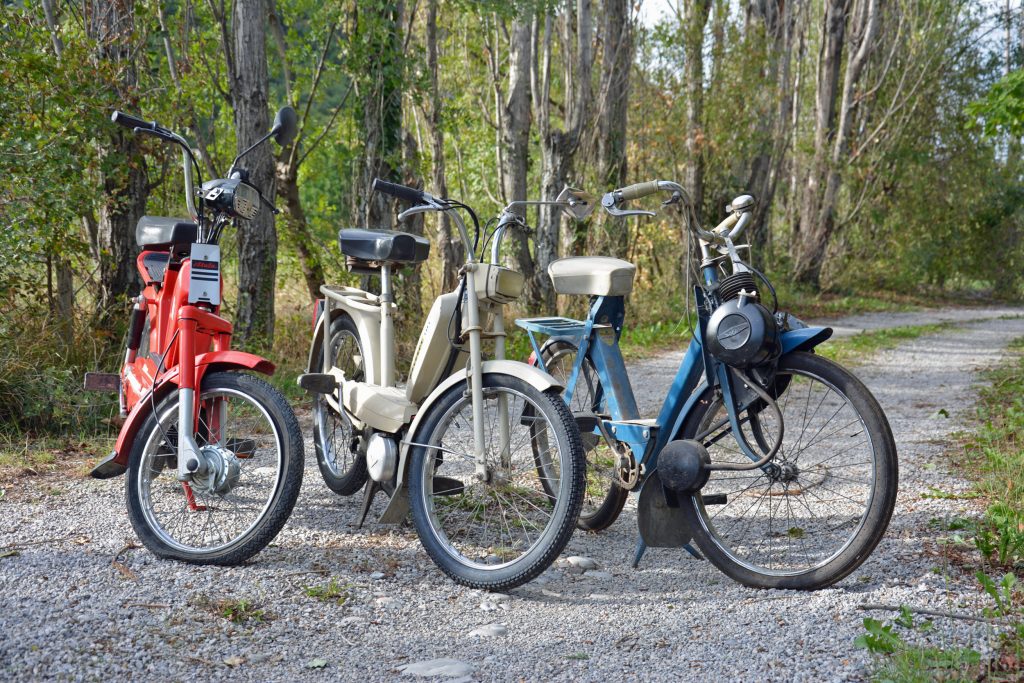 Moped line-up