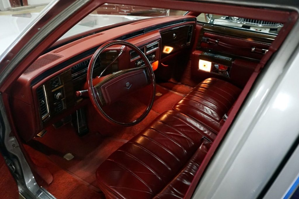 1978 Cadillac Sedan de Ville 06