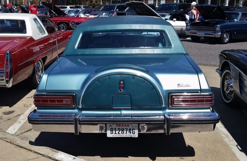 1979 Lincoln Versailles-aqua 04