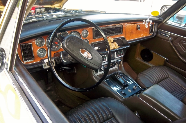 1974 Jaguar XJ12 L 09