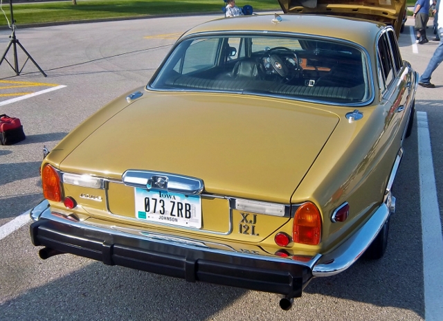 1974 Jaguar XJ12 L 02