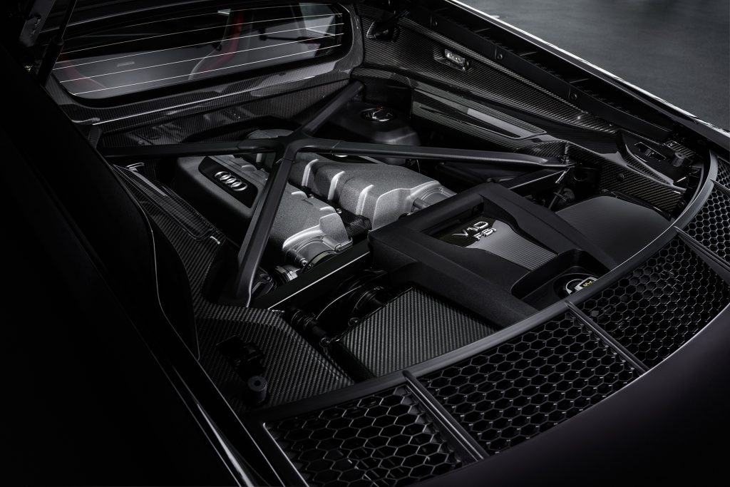 2021 Audi R8 Engine Bay