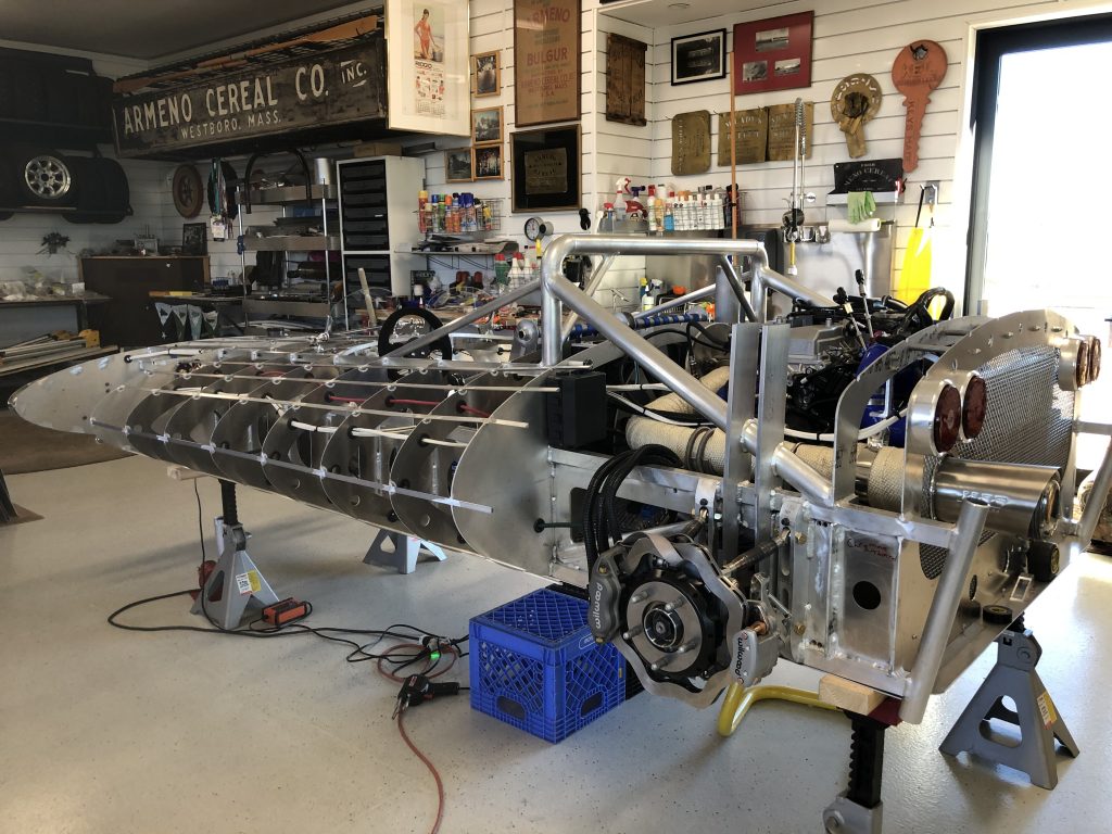 Lulu Custom build rear three-quarter close