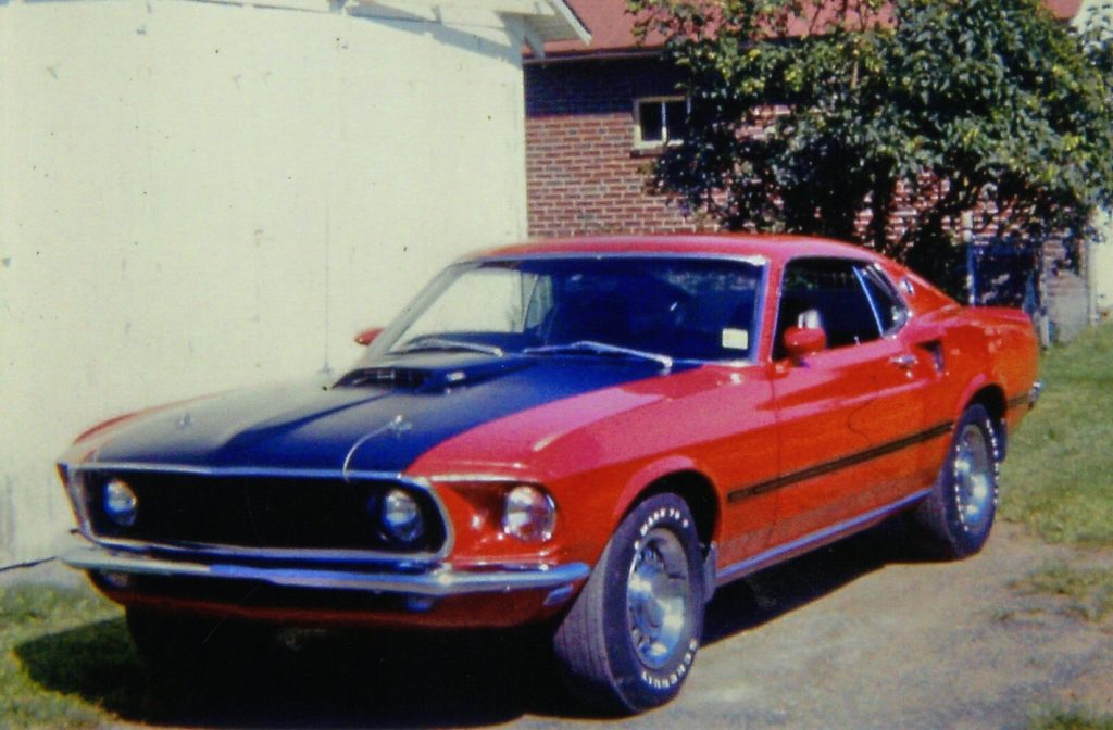 1969 Ford Mustang Mach 1 front three-quarter