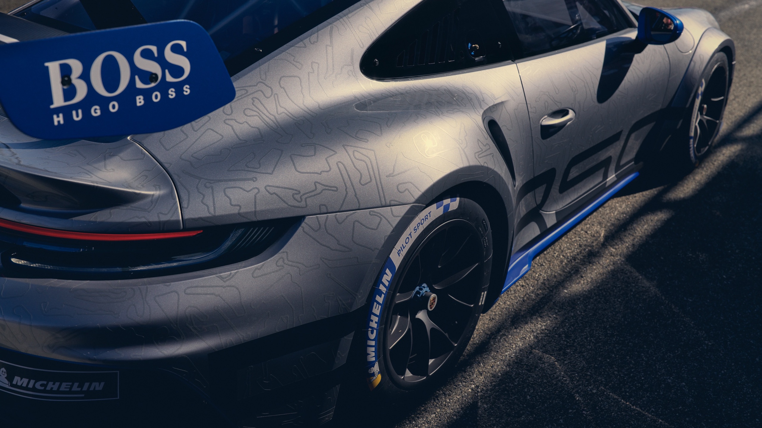 Porsche 911 GT3 side rear quarter detail