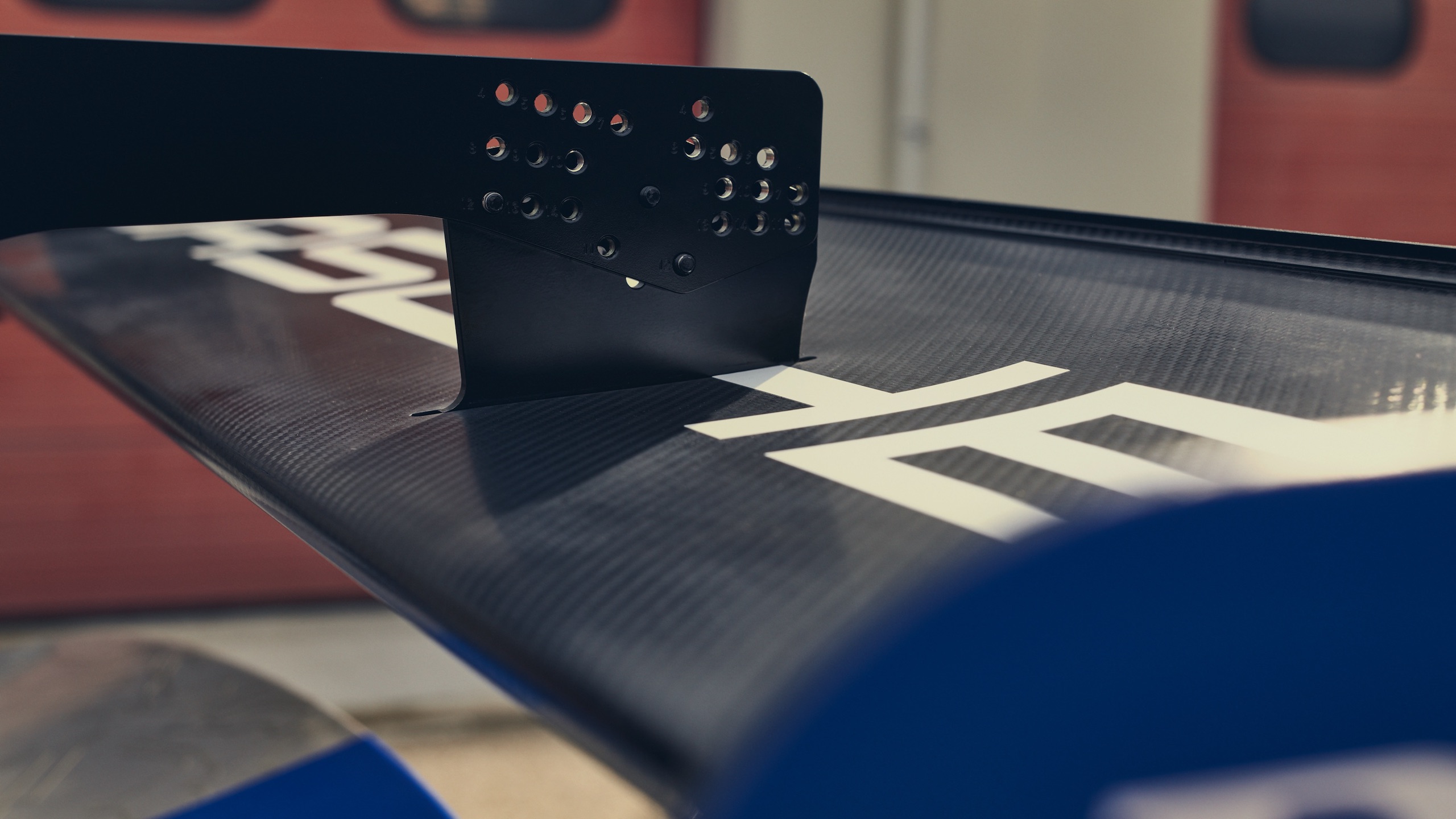 Porsche 911 GT3 rear wing close detail