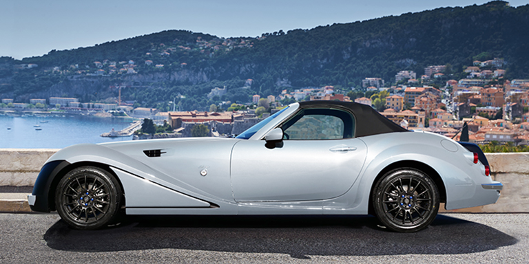 Mitsuoka Roadster