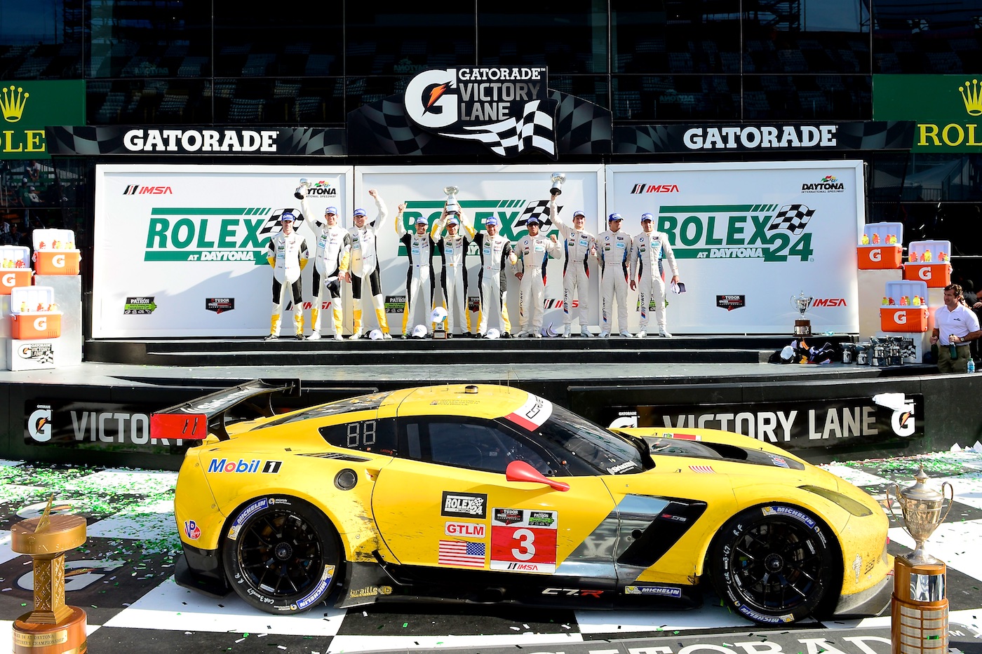2015 24 hours daytona corvette podium win