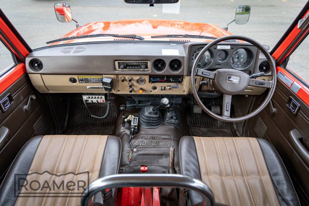 Toyota Land Cruiser FJ62 fire truck
