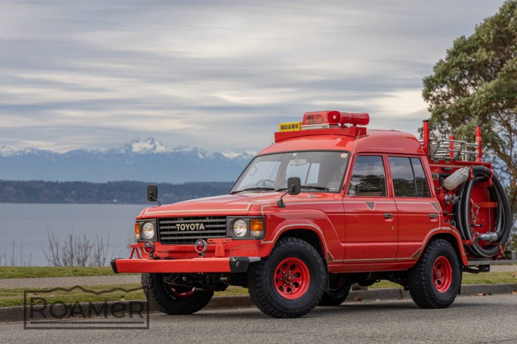Toyota Land Cruiser FJ62 fire truck