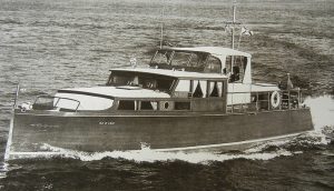 1930 Chris-Craft Commuter - Allez - in period