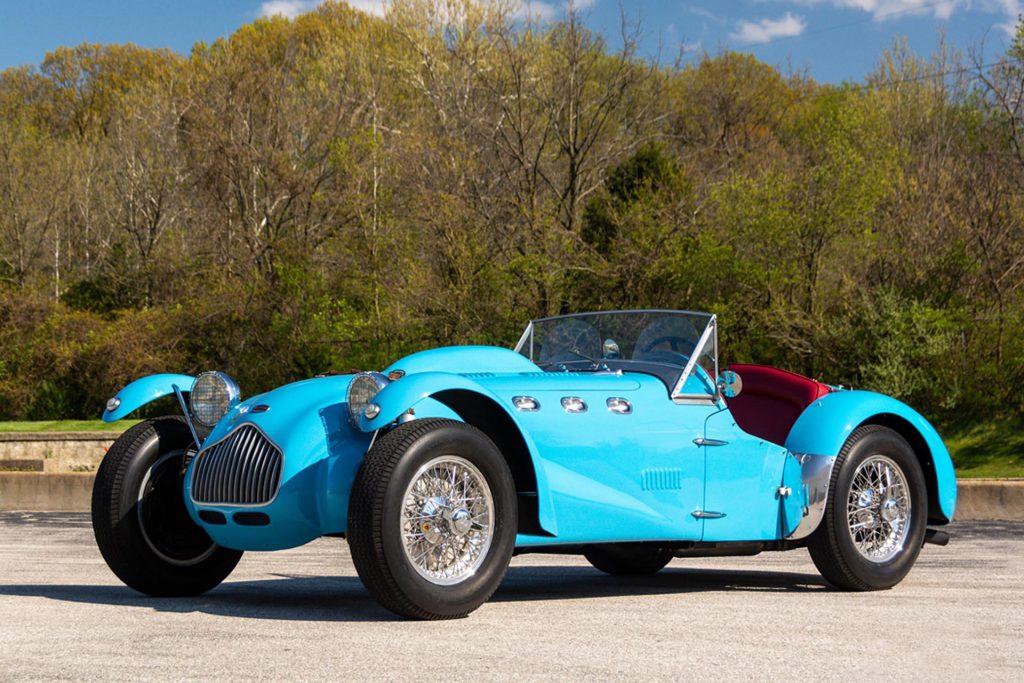 1952 Allard J2 Roadster front three-quarter