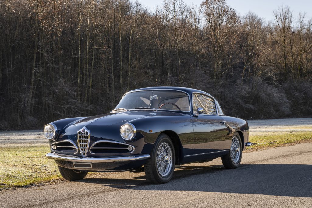 Alfa Romeo 1900C Super Sprint Coupe front three-quarter