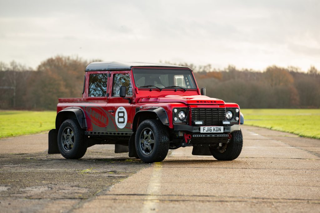 Land Rover Bowler CSP V8 Prototype front three-quarter