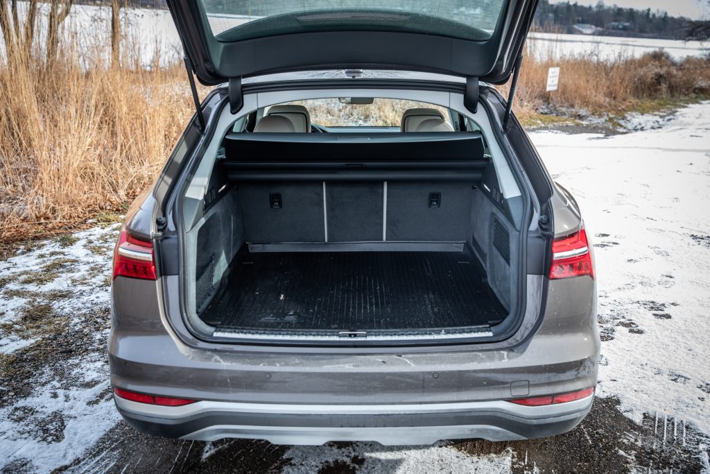 2020 Audi A6 allroad rear hatch