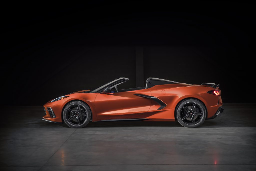 C8 Corvette convertible side profile