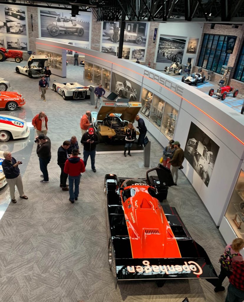 Brumos Collection - Interior walk-around room