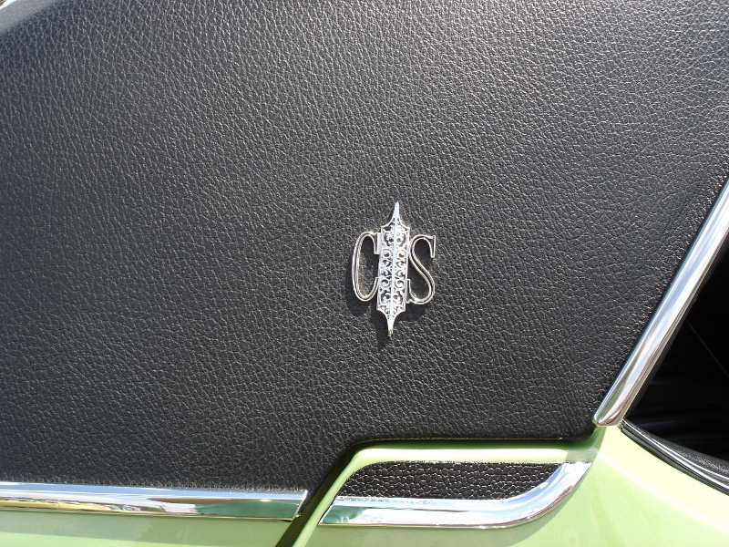 1972 Oldsmobile Cutlass Supreme hardtop sedan 03