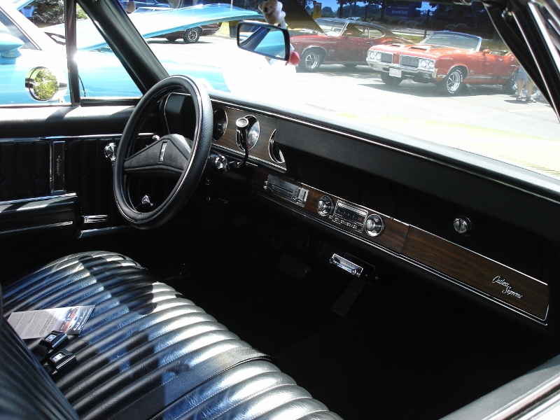 1972 Oldsmobile Cutlass Supreme hardtop sedan 05