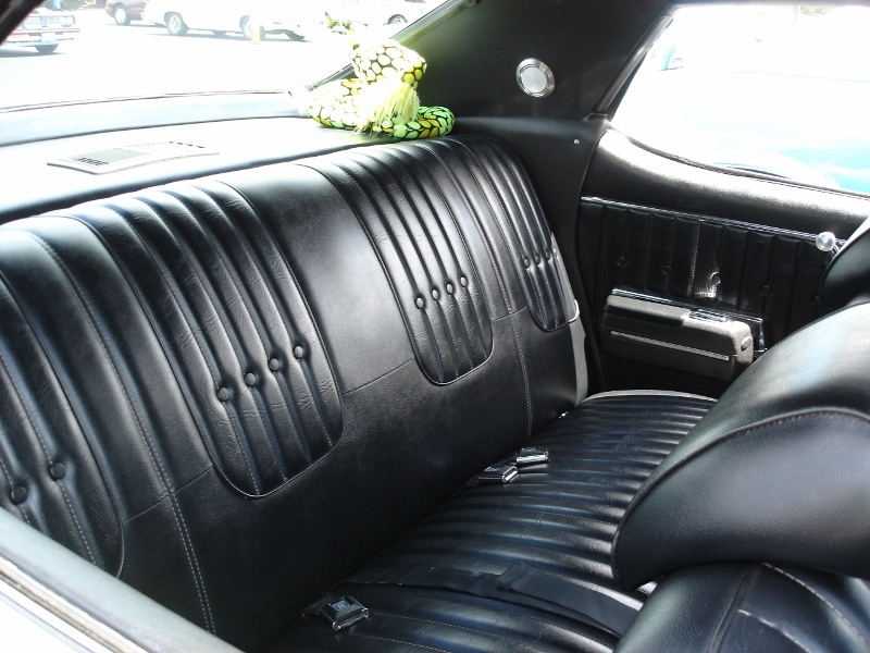 1972 Oldsmobile Cutlass Supreme hardtop sedan 06