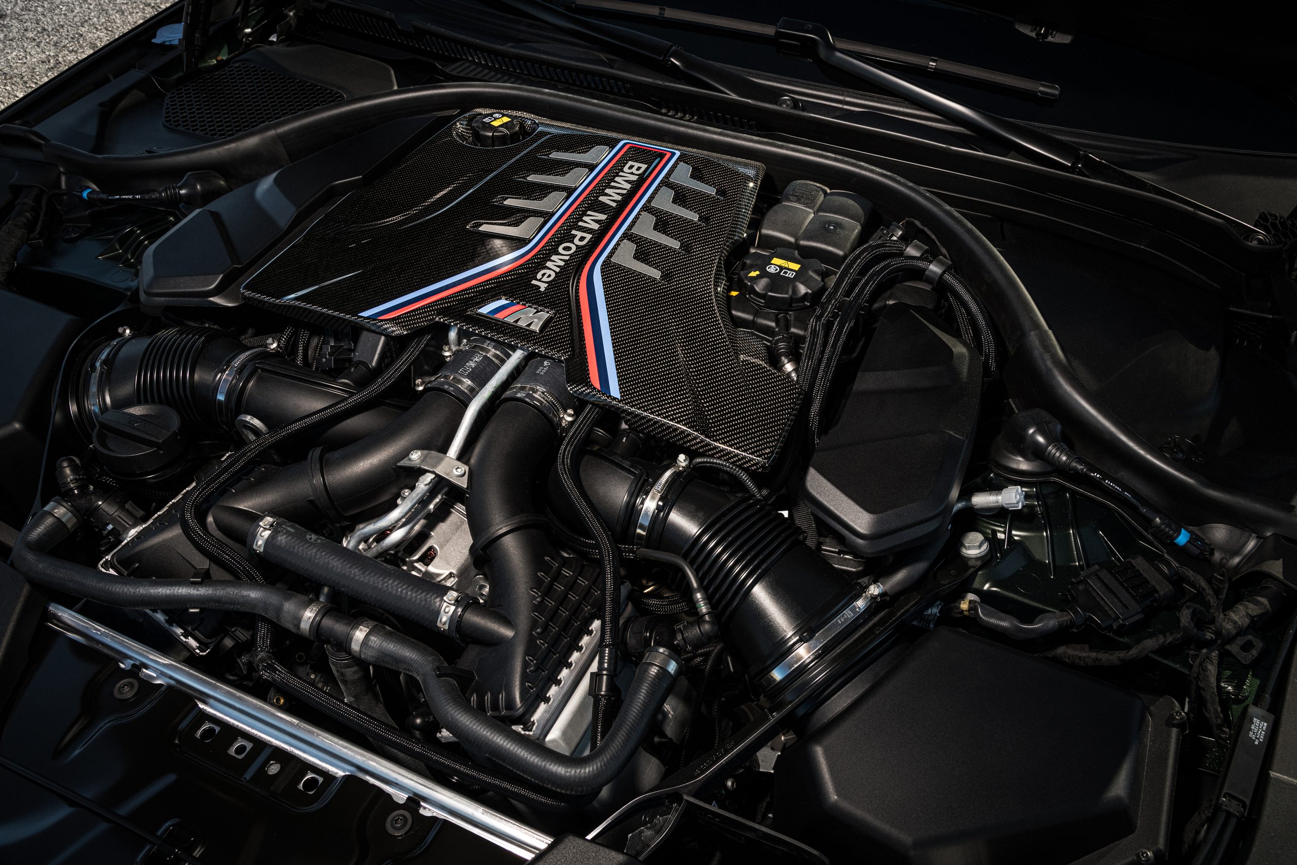 BMW M5 CS engine