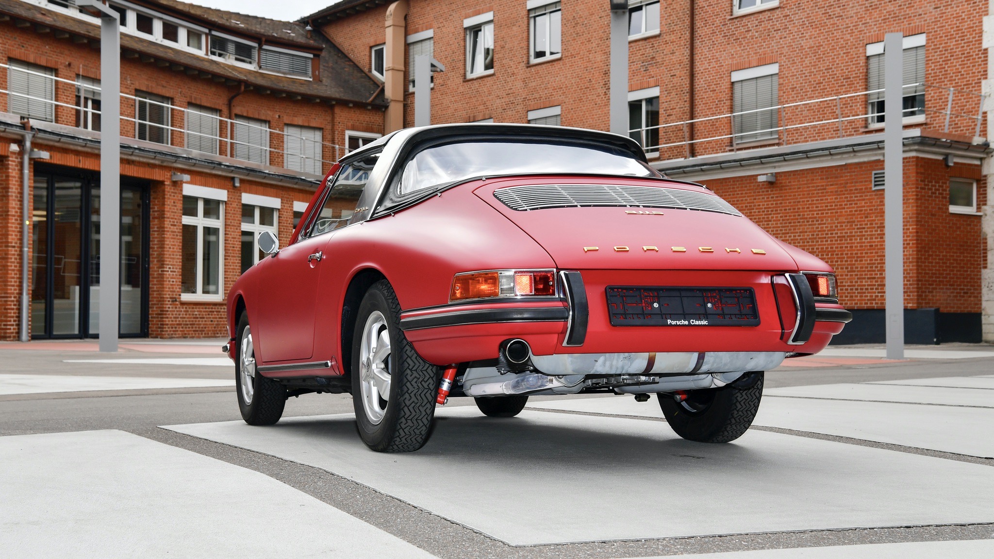 Porsche Classic 911 restoration 24