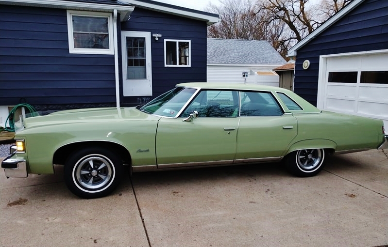 1975 Pontiac Bonneville 03