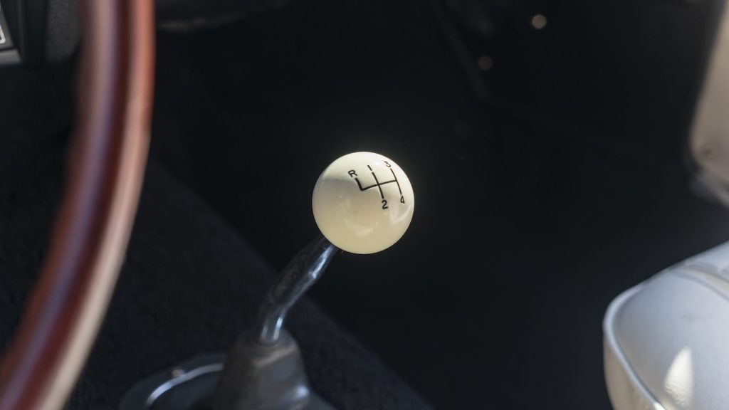 1969 Camaro 4 Speed Hurst Shifter detail