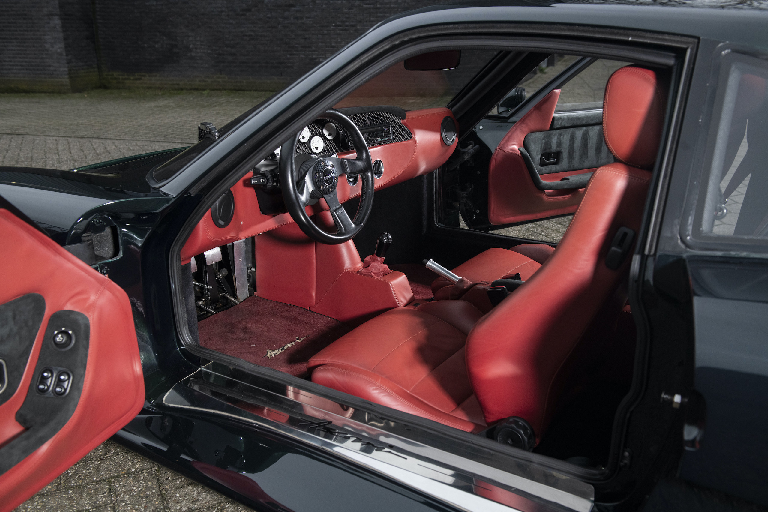1997 Ascari Ecosse interior doors open