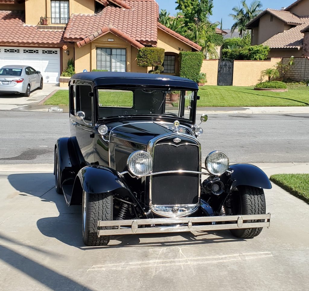 1931 Ford Tudor Model A hot rod front