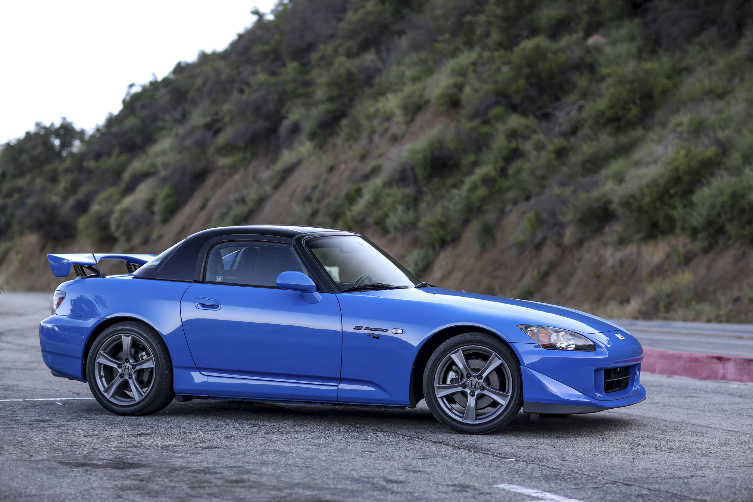 2008 Honda S2000 CR front three-quarter