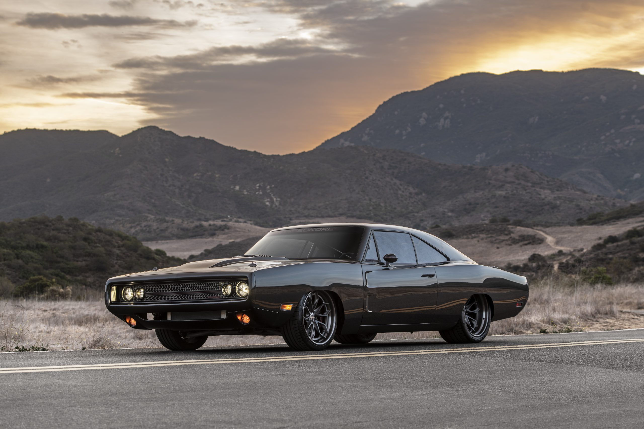 Kevin Hart's new 1000-hp Charger raises hell in carbon fiber - Vimarsana News