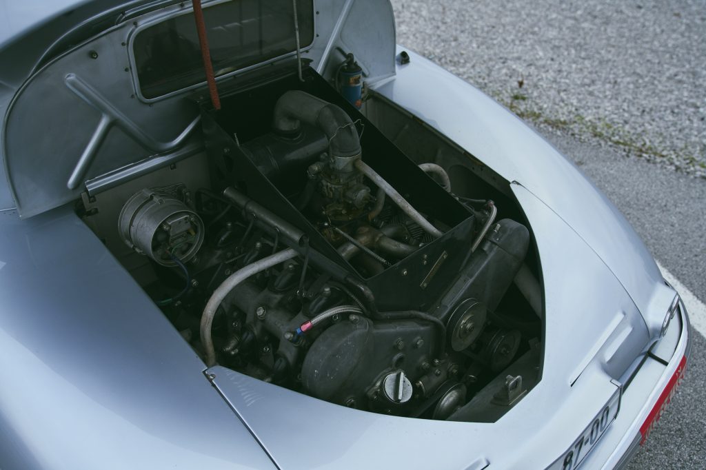 1947 Tatra T87 engine bay