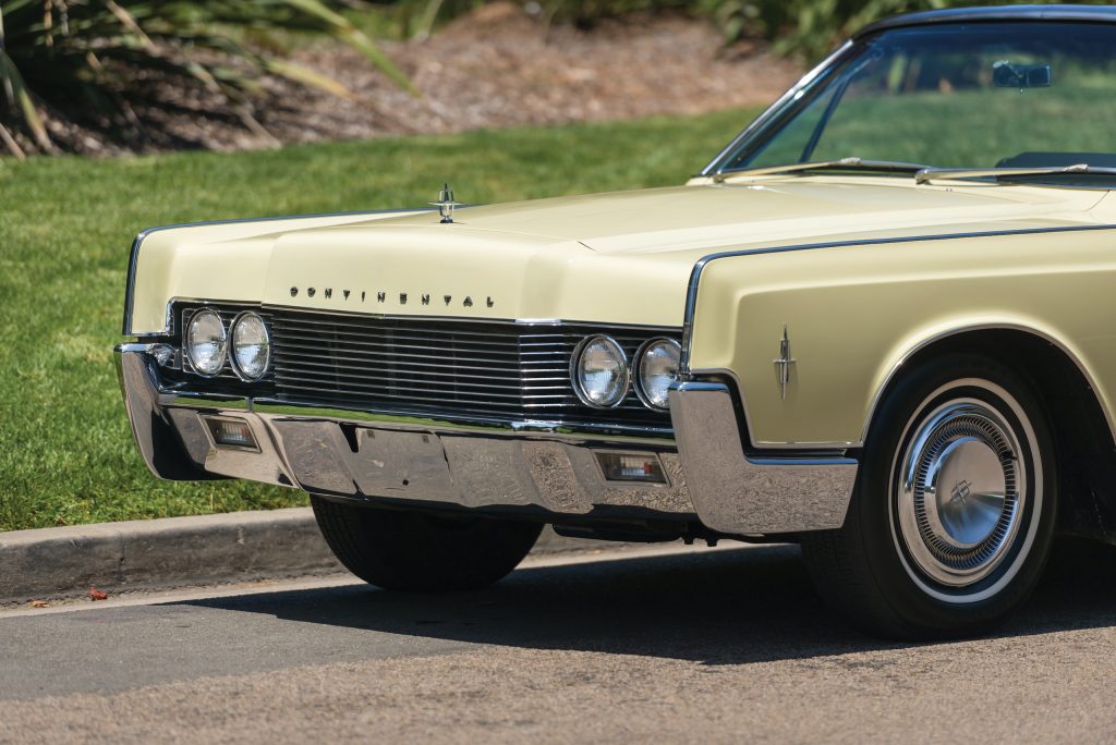 1966 Lincoln Continental front close