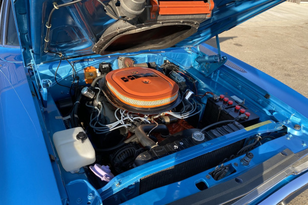 1970 Plymouth Road Runner 426 Hemi