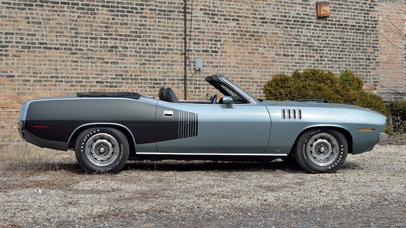 1971 Plymouth Hemi Cuda Convertible profile